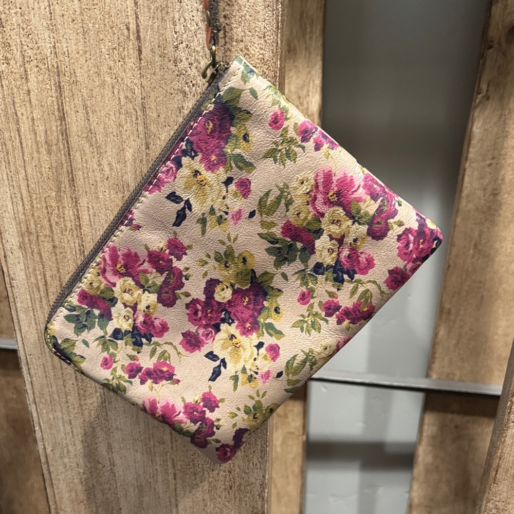 Patricia Nash Floral Clutch in Pink and Cream
